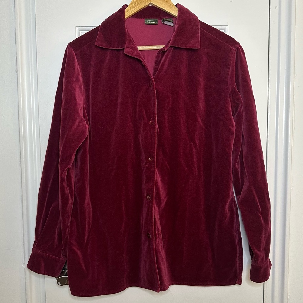 L.L. BEAN Vintage Red Velvet Button Down Shirt Women Top Valentines Maroon Small